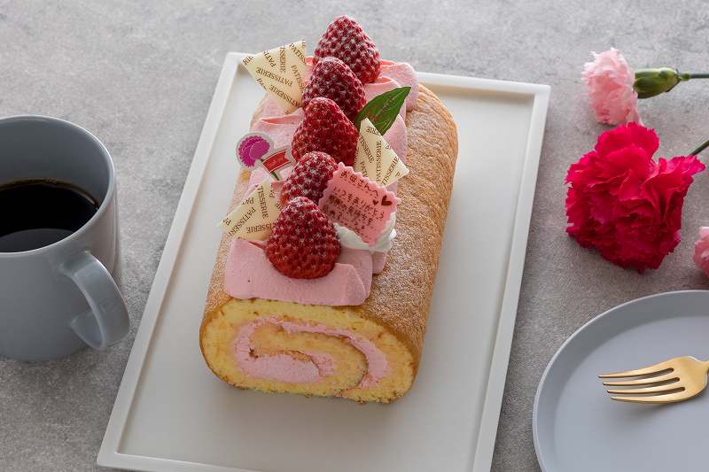 写真：【母の日限定】苺のロールケーキ